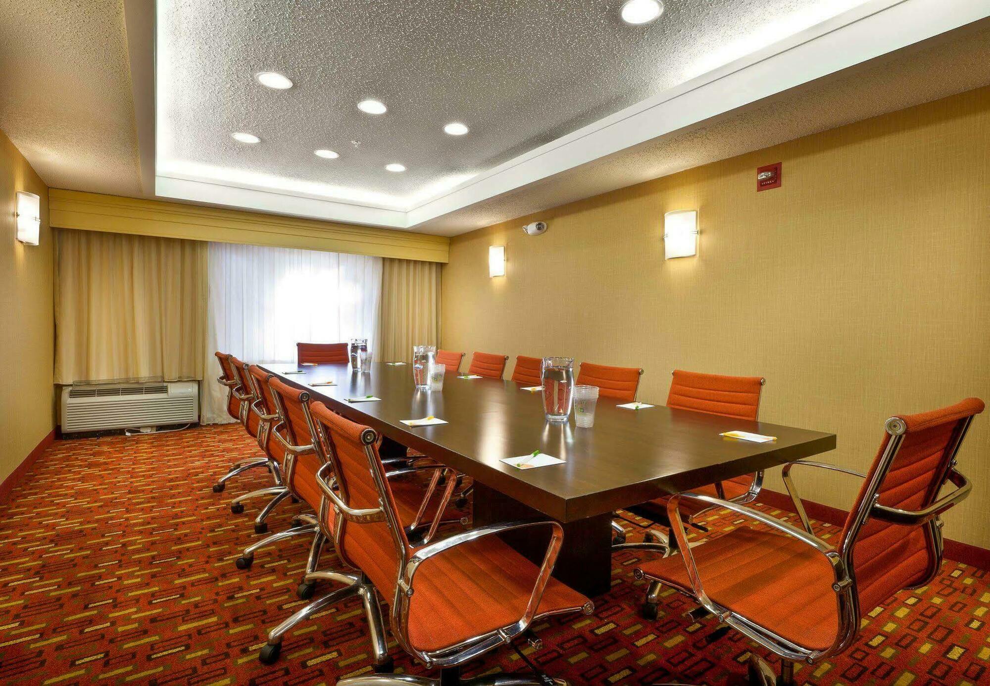 מלון Courtyard Baton Rouge South מראה חיצוני תמונה